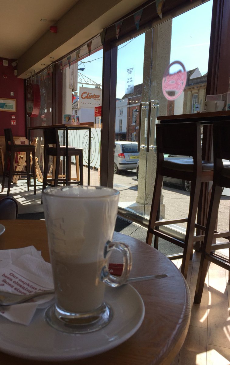 PropertyNForest's tweet photo. Today's mobile office @CostaCoffee #Lymington #ShouldBeOutside #CoffeeBreak https://t.co/PdWMWwCVqC