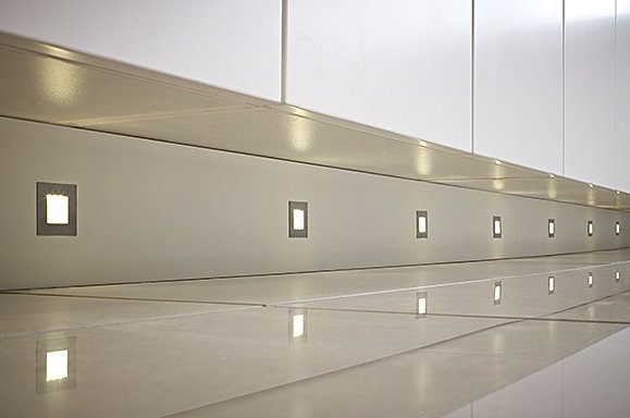 PWSDistributors's tweet image. Plinth lights can transform a kitchen to add a touch of wow factor after dark. #DesignTips