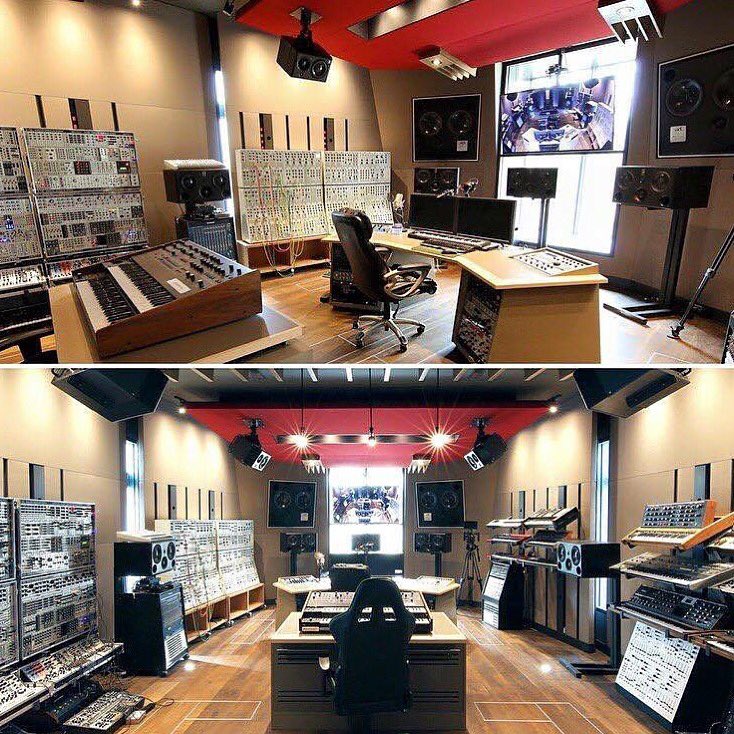 Matt Henshaw Can T Believe Deadmau5 Has Ripped My Studio Off No Shame Studio Deadmau5 Acoustics Soundtreatment Beatlab