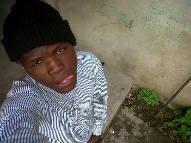 iam_niching's tweet photo. shout out to all my nigga https://t.co/9ySuyEvHsY
