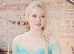 ❄ Queen Elsa ❄ - Queen of Arendelle- Older sister to Anna- Looking for mains- Ships with ChemRt?