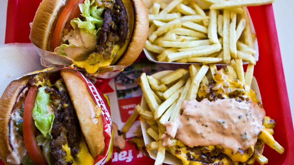lbkintheloop's tweet photo. It's true... @innoutburger is coming to #Lubobck! West End- south of Aspen Creek. Opening date TBA. Stay tuned! https://t.co/4ERjy0aVjl