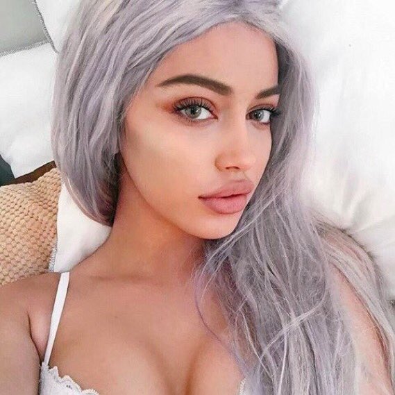 RTorFAVE10's tweet photo. RT Madison Beer
LIKE Cindy https://t.co/iRkBpIjn4L