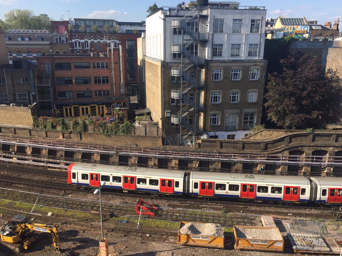 runandrewrunrun's tweet image. No one said we would be near a train line :( #sleepingontheroof