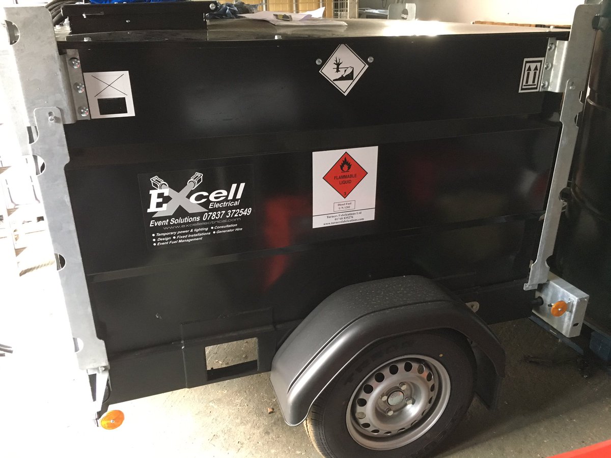 excellelectric's tweet photo. Our new Road Tow bowser is ready for action! #eventfuelmanagement #availbletohire #addingtothefleet https://t.co/5OvdlCq5TY
