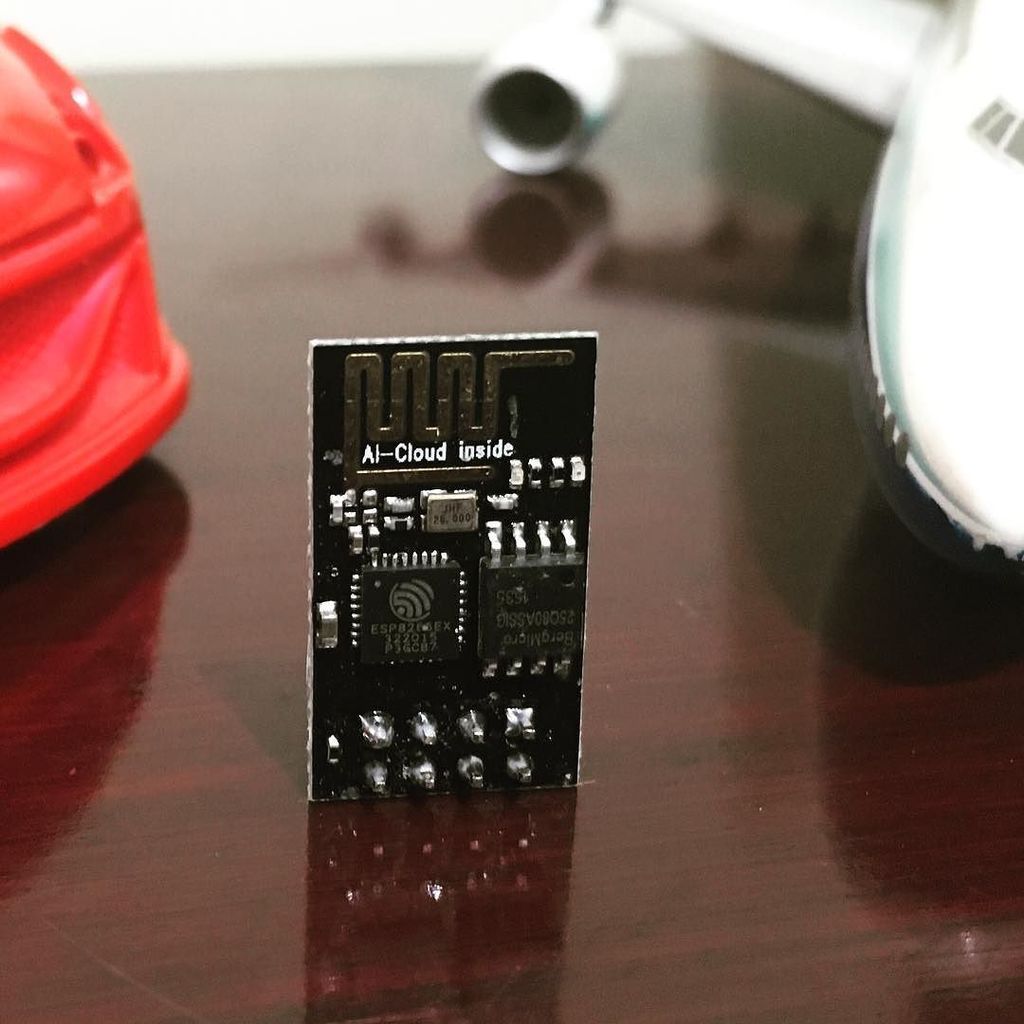 caudalfinIoT's tweet image. Cloud inside! Such an apt statement! #esp8266 #iot #wifimodule by keerti.kotaru