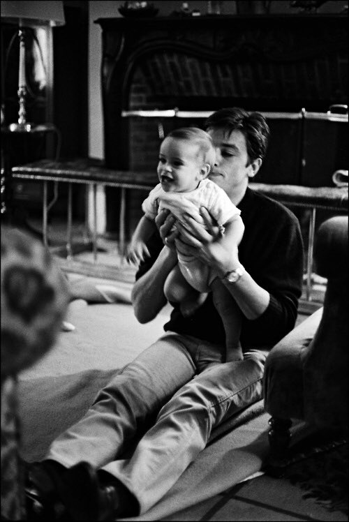 _HelloMendes's tweet photo. #FutureTell for @byer_iley 
You and Riley make a cute couple. :) https://t.co/tQUm8Zjliz