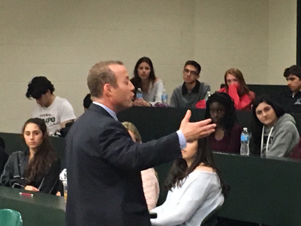 DrLouMoore's tweet photo. Ramapo's Public Policy Group hosted Josh Gottheimer, the Democratic candidate for the 5th Congressional District. https://t.co/k2k7UXbIel
