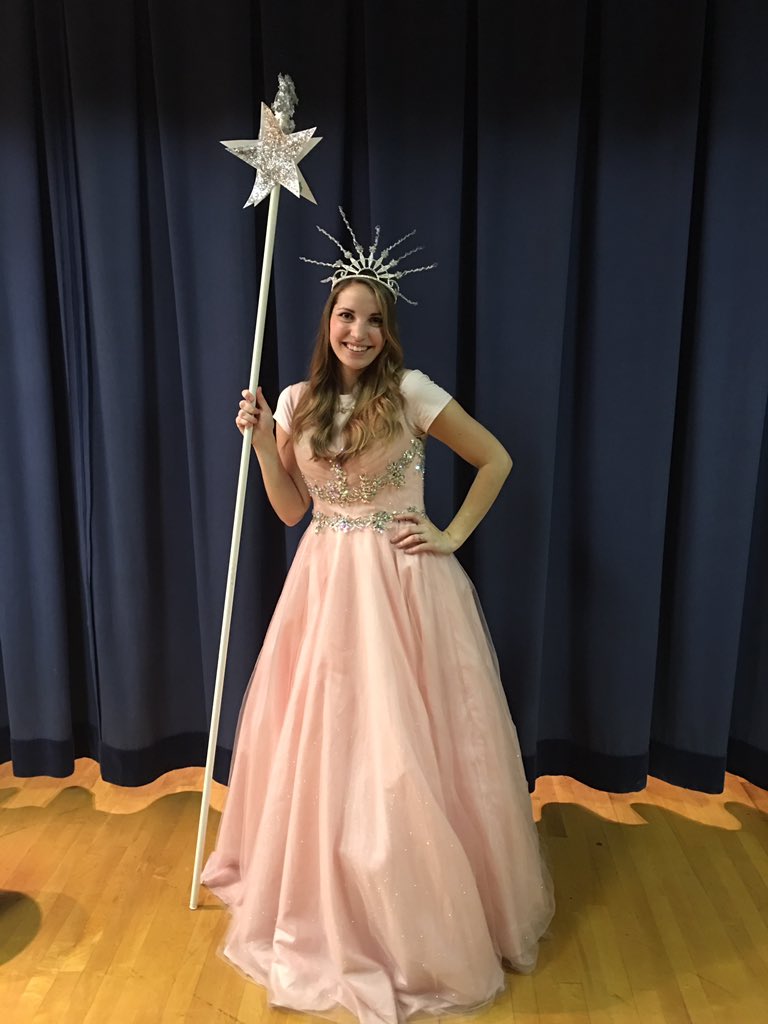 Thanks @collectivedress for helping to dress Glinda! @grovecgrizzlies #perfectdress #bringbookstolife #WeRGrizzlies