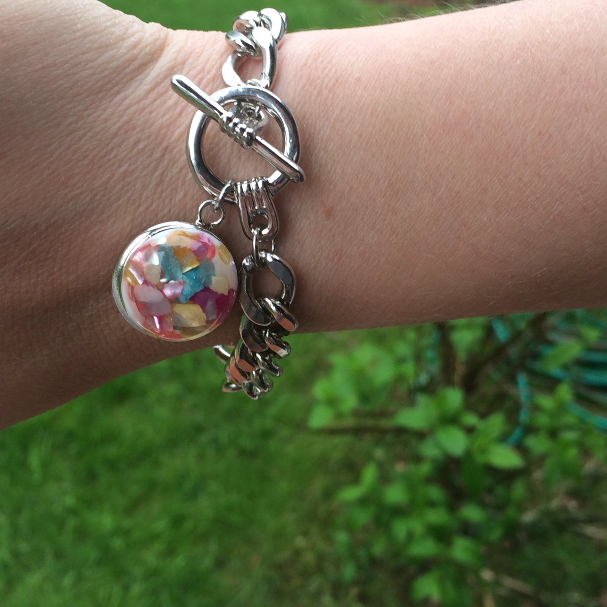 Some of our new DIY Snap bracelets! ☺️

Everything is 10% with code: SAVE10

Shop 👉 LimitlessAccessories.co