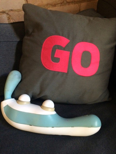 hiMassager's tweet photo. hi spotting @Indiegogo SF! Click to hear about our launch-> https://t.co/6fuU41jeqo #startup #MotivationMonday https://t.co/OCrYWTZP1H