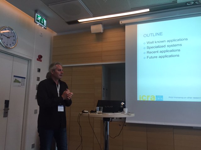 sbriot_bzh's tweet image. We start again in the afternoon with a talk on #ParallelRobots applications by Olivier COMPANY #ICRA2016