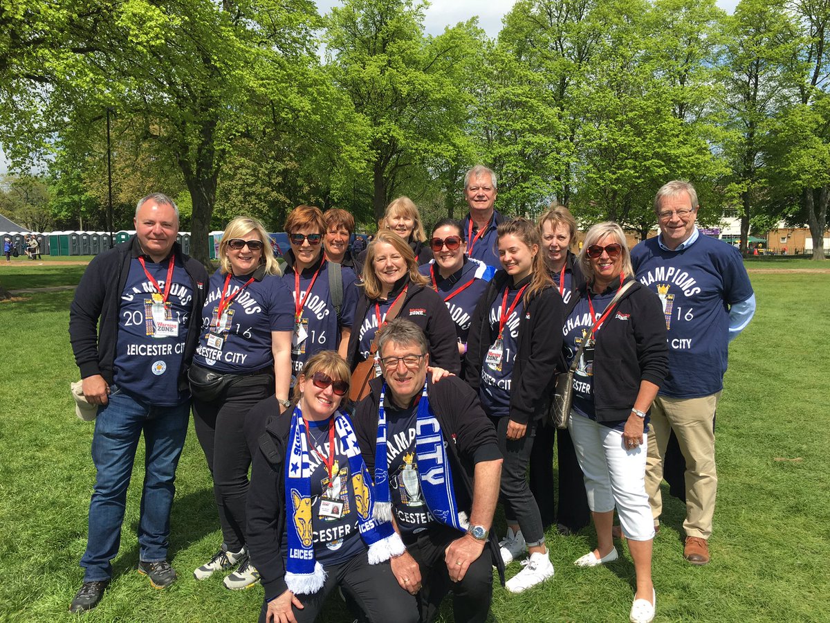Warning_Zone's tweet photo. Here's our fantastic volunteers here at Victoria pk collecting Β£ #foxesfoundation @LCFC #LCFCParade https://t.co/NPV08sJsqj
