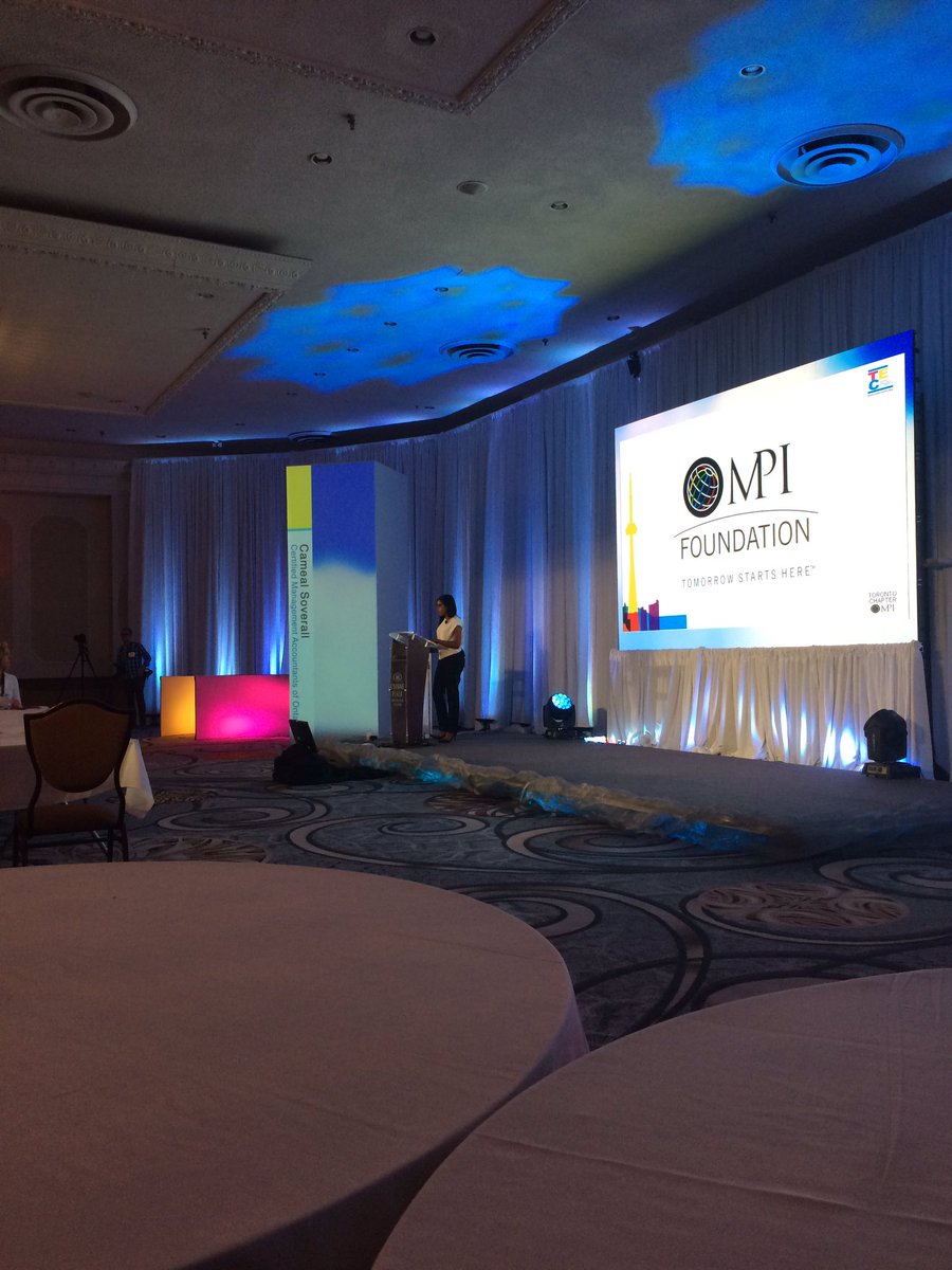 TamiAdams25's tweet photo. #MPITOTEC , having some fun with Swarmworks @TEC opening session! https://t.co/LOlfYiZCkG