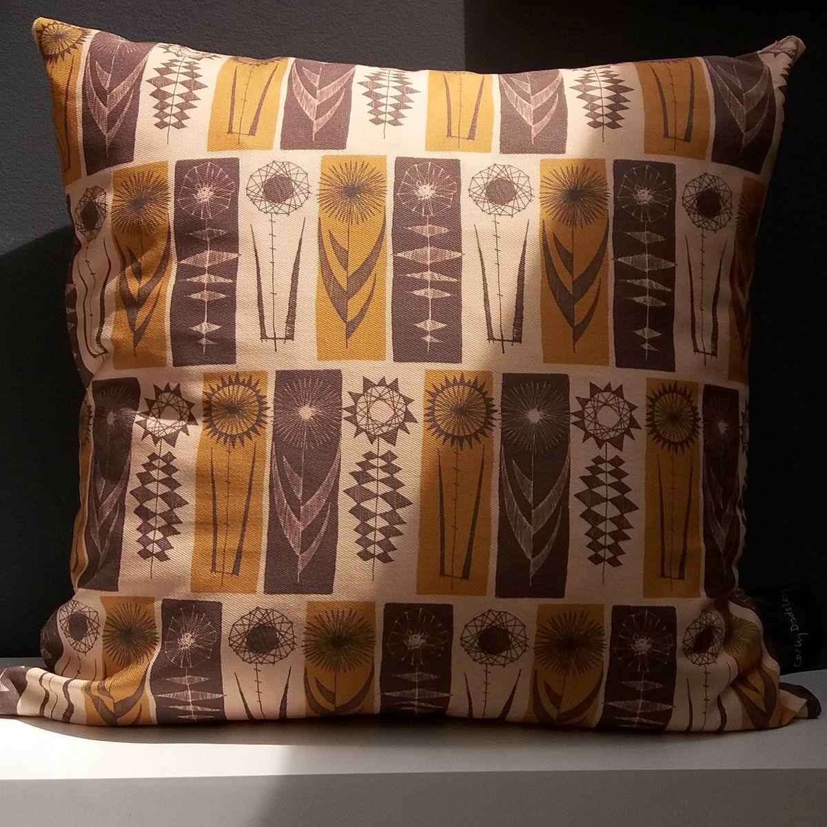 My new floral cushion designs @Pulse_London_ for <a href="/LivingUnion/">Living Union</a> stand J26B