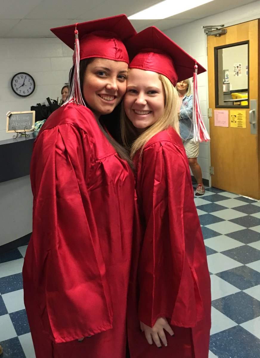 hunt_shaneka's tweet photo. LFO seniors, who attended here, walk through halls of CSE this morning! @LFOco2016 https://t.co/FmziQ8B4aP