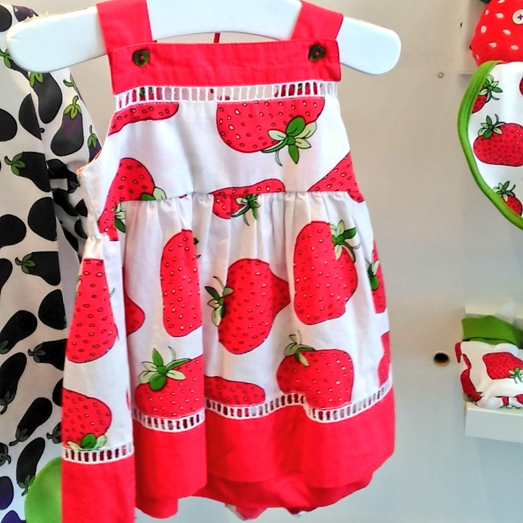 This cute #strawberry sundress + knickers by <a href="/BusyPeas/">Busy Peas</a> is perfect for #picnics in the park £26
