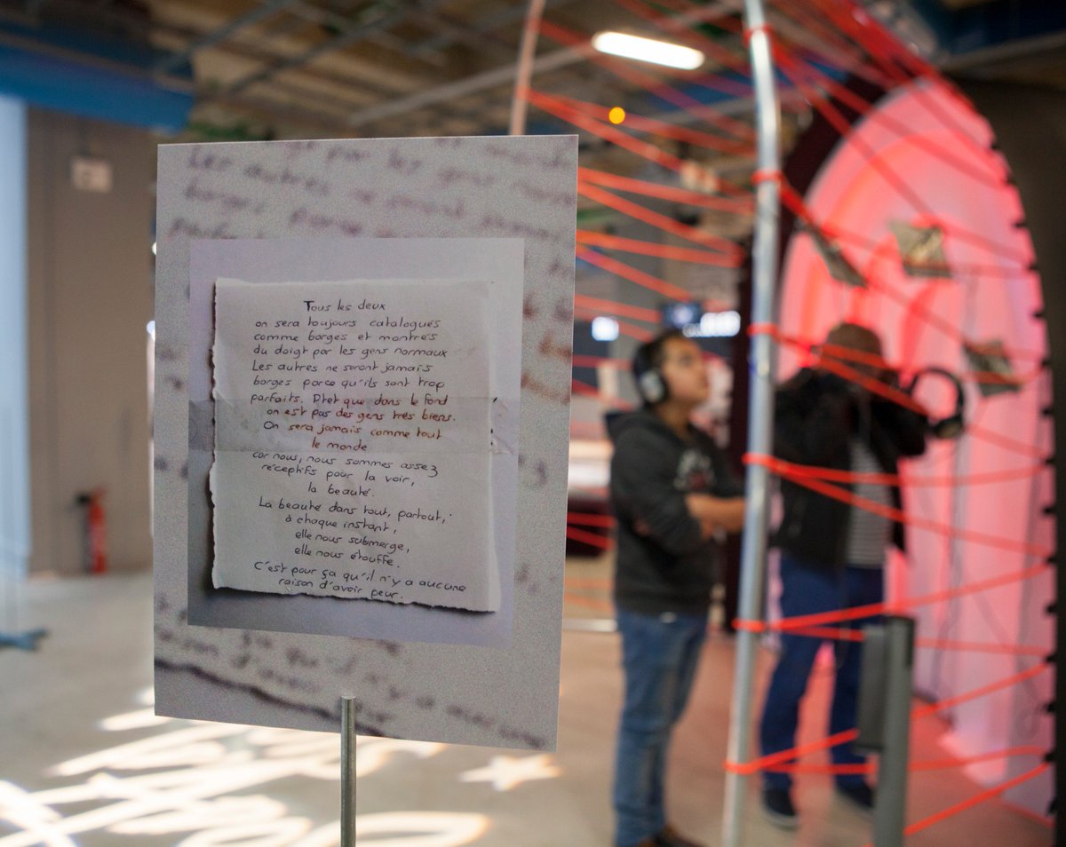 Merci d'être venus si nombreux au lancement de l'installation <a href="/MotsAdos/">Mots d'Ados</a> au @centrepompidou samedi ! #MotsdAdos
