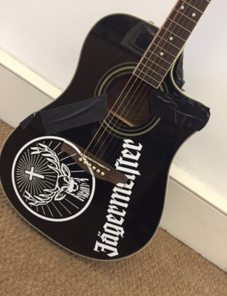 GarethAdams7's tweet photo. Huge congrats to @_SamHowes_ on winning @MattieValentine ice cold gig @JagerUK guitar!! 
Well in mate 👍🏻 https://t.co/wmgXkccGz1