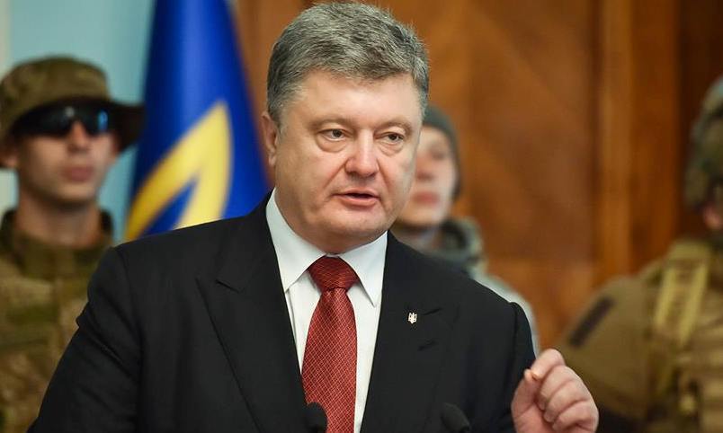 ukrside's tweet image. Порошенко меняет правила торговли автомобилями ukrside.com/poroshenko-men…