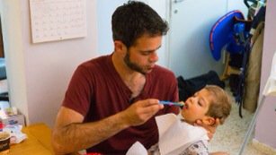 Medical marijuana, for babies and their desperate parents

cnn.it/1qnqY5y #MME #cannabis #epilepsy