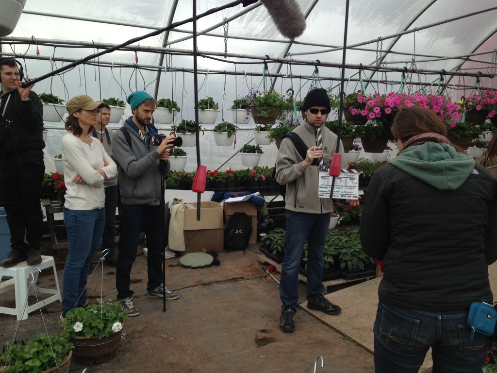 Day 3 #floweryfilming nice location #springtime