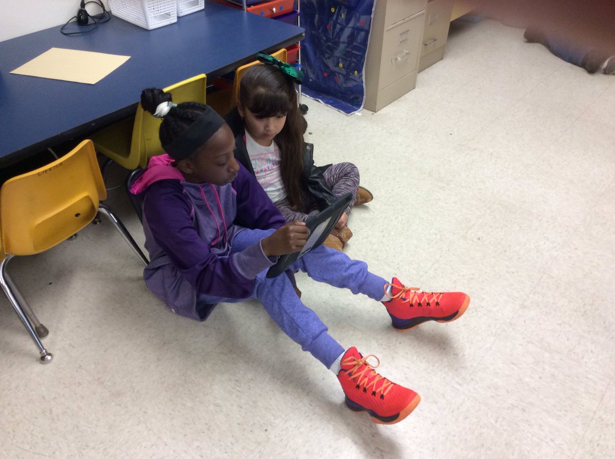 1st_walker's tweet photo. So excited to have our amazingly talented 6th graders read to us #cpsreds #nes123 @meldgor66 https://t.co/D2tsNyApeK