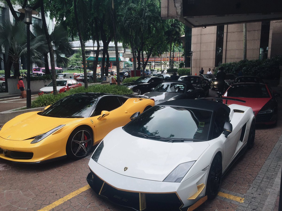 jack_wongyk's tweet photo. A thousand horses🐎

#KB_Group #RA_Org #JackwTeam #Throwback #Ferrari #Lamborghini #Porsche #Audi #BMW #Mercedes #GTR https://t.co/6pOYsmQzCQ