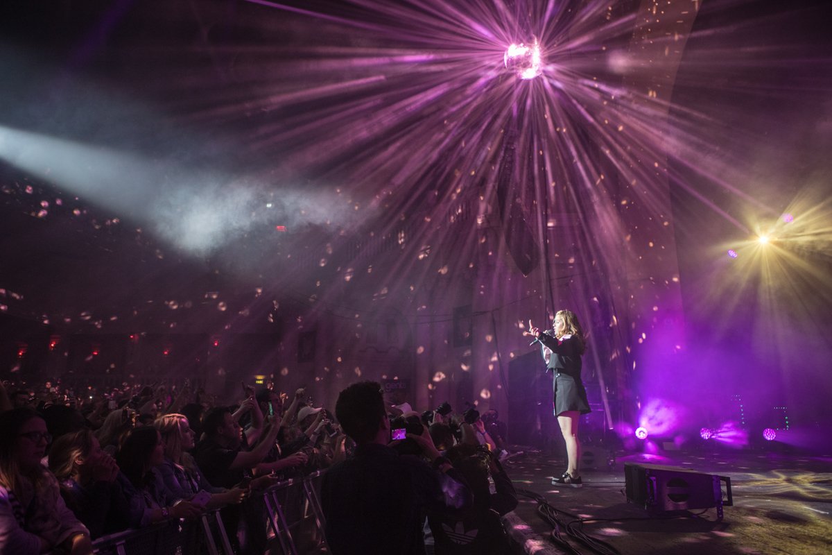 We've got some pics of <a href="/LadyLeshurr/">#CARMEN 💜💔</a> &amp; <a href="/KatyB/">KATY B</a> up from Sat's show here: smarturl.it/KatyBPics
📷 <a href="/RyanDinhamphoto/">Ryan Dinham</a>