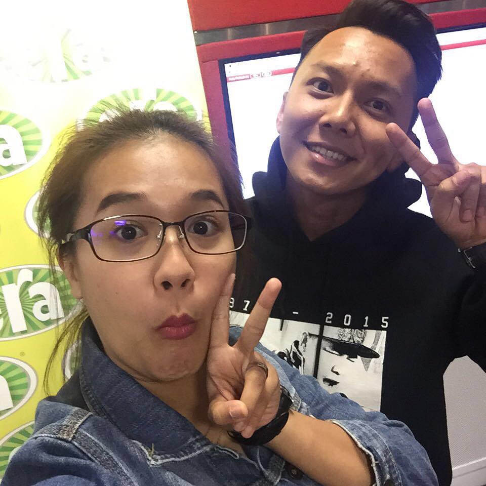 Era Auf Twitter Radin Era Lepak Dgn Ernie Zakri D Super40era Malam Ni Check Out Single Baru Dia Jangan Marah Hanya Di Era Fm