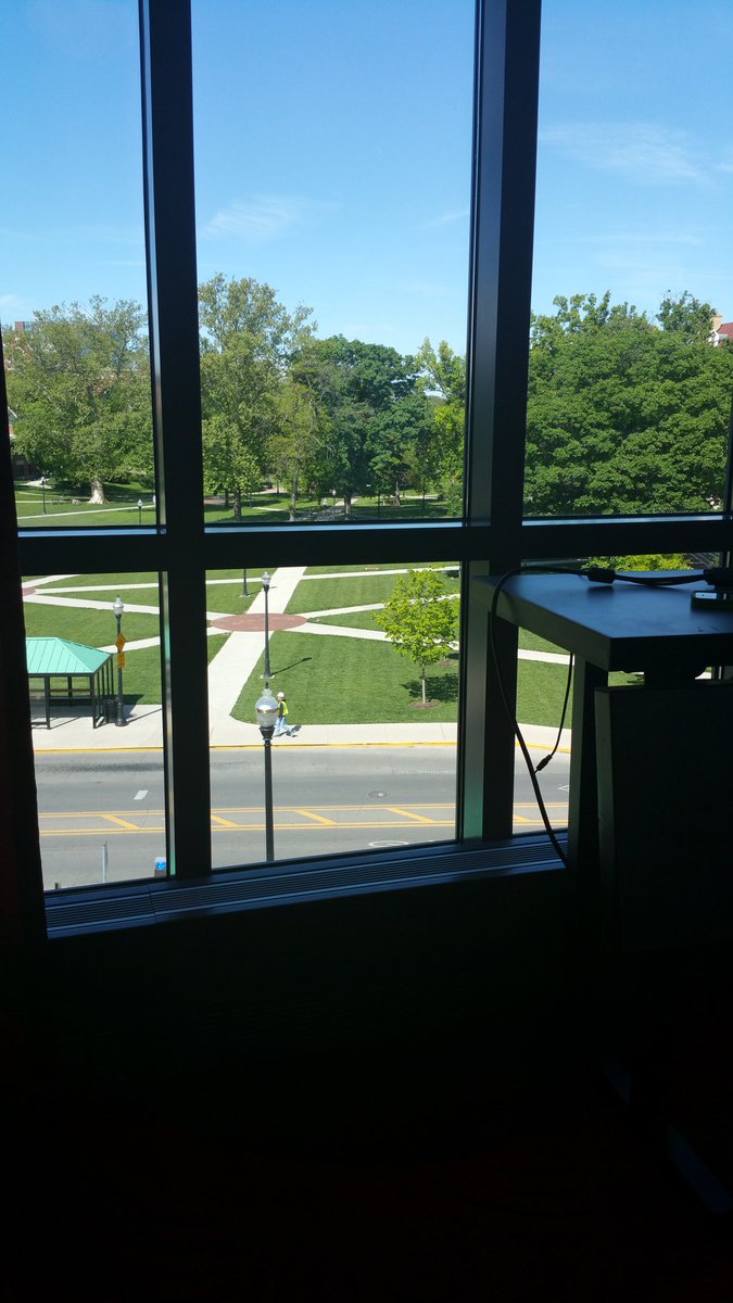 TiffosaurusTech's tweet image. It&apos;s a beautiful day for some Google. #itip2016