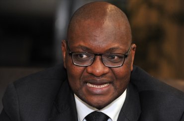 JacaNewswatch's tweet photo. Makhura condemns intimidation of Transport MEC over Uber licencing #UberRegulation https://t.co/3phYV9PJaS https://t.co/gApzyUlsml