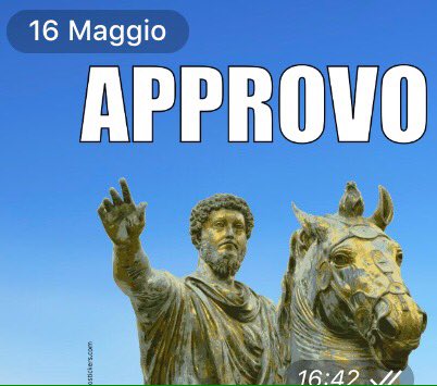 Elena_carta's tweet photo. .@pr_archeologo #archeostickers per #ColtiNellaRete! Fantastici! @antoniafalcone io approvo! https://t.co/VvkArcym2E