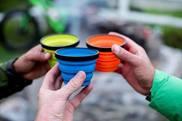 Sea_To_Summit's tweet photo. The collapsible X-Cup is compact and light weight. Folds into a flat disc for easy packing. https://t.co/25R7yEDWcQ