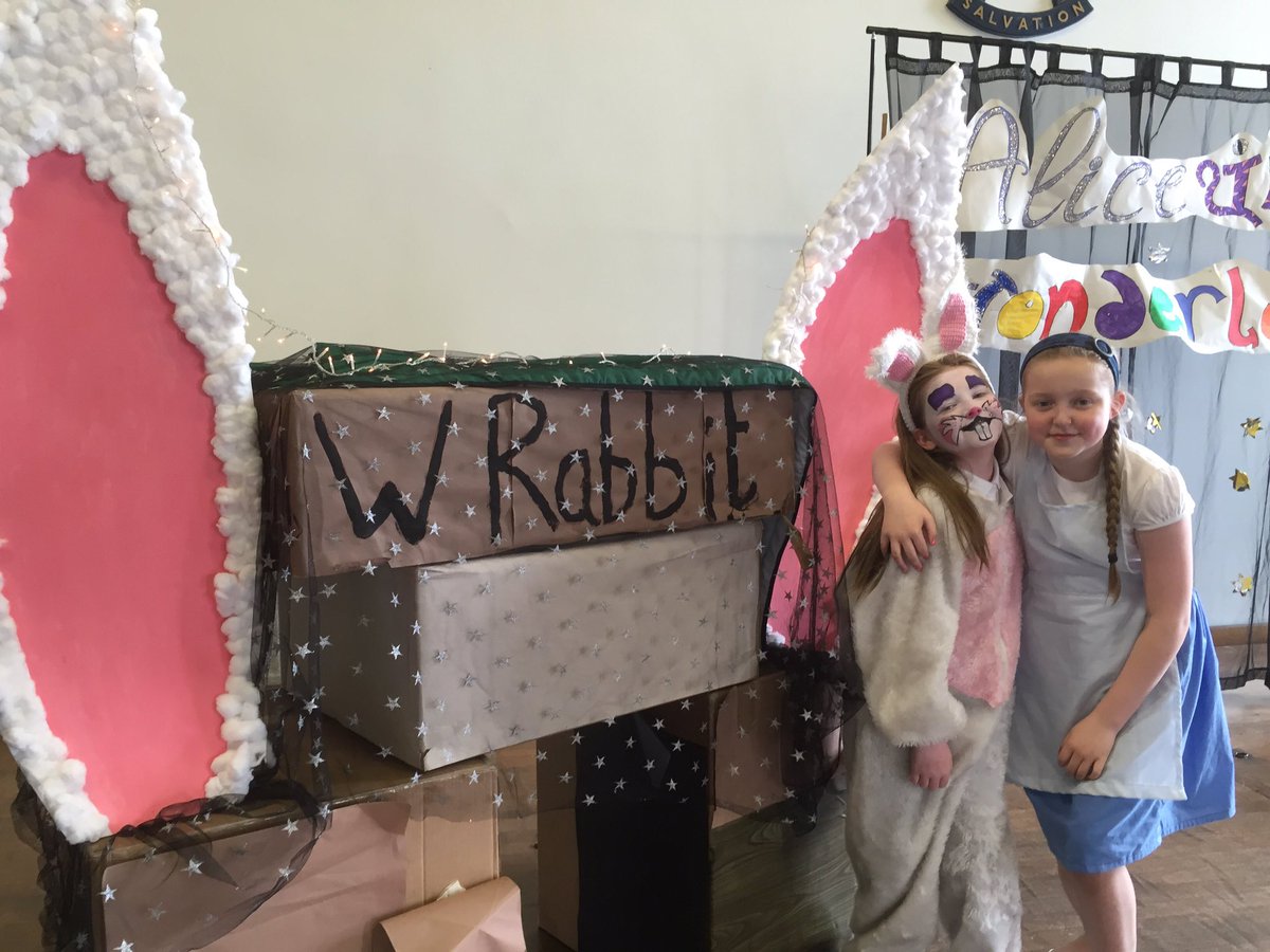 elmvaledrama's tweet photo. First performance for the p1-3's @Elmvaleprimary is finished! Great reviews from our audience! Well done everyone!! https://t.co/nk7xxiJXzW