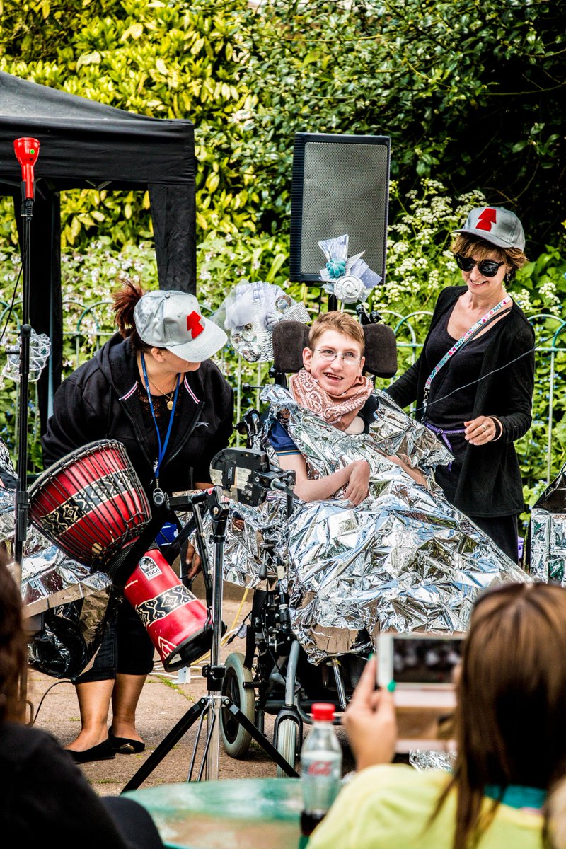 ChaileyHeritage's tweet photo. Thanks to everyone who came to see #TheRedLamps #ChaileyHeritage perform in #Fringe @PavGardenCafe @brightonargus https://t.co/55u3KHEJKA
