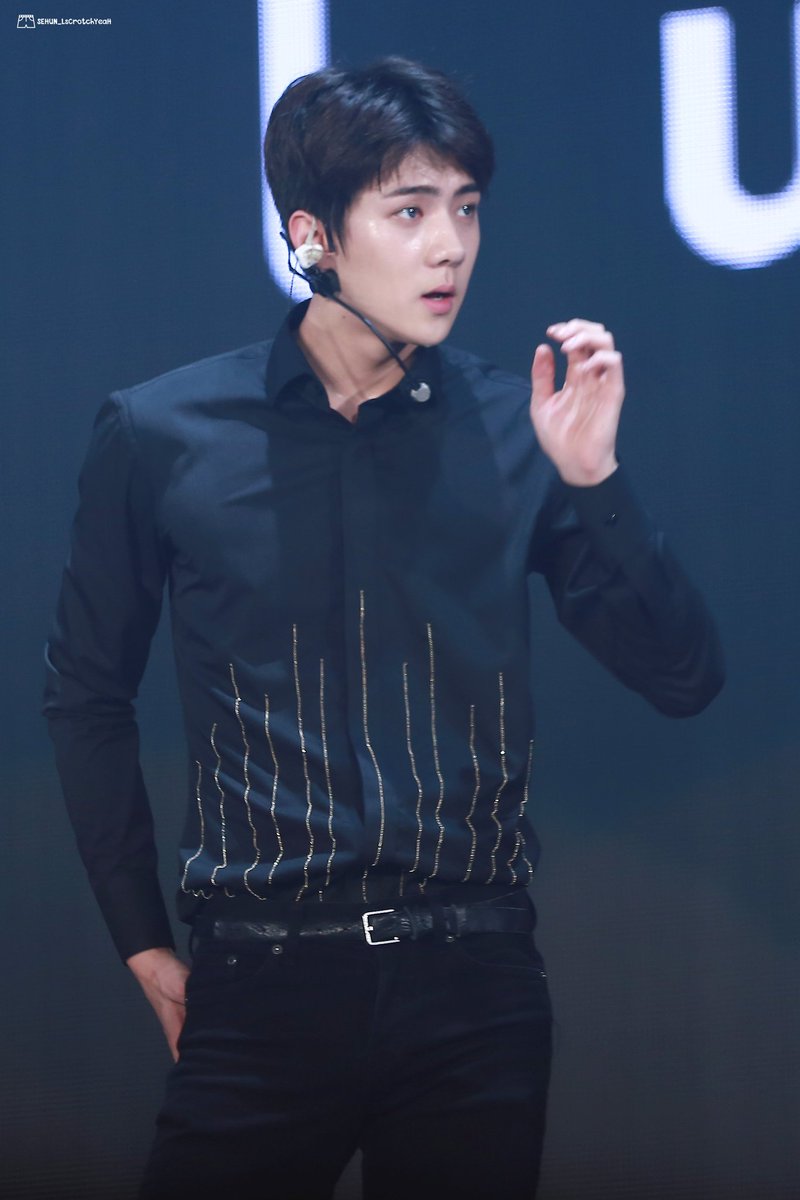 BUBBLETEAHOLIC's tweet photo. [HQ] 160318 #SEHUN cr: SEHUN_LsCrotchYeaH
https://t.co/xO7cKHLqqn
https://t.co/nBHdrZ3cpJ https://t.co/A9MyKqydw4