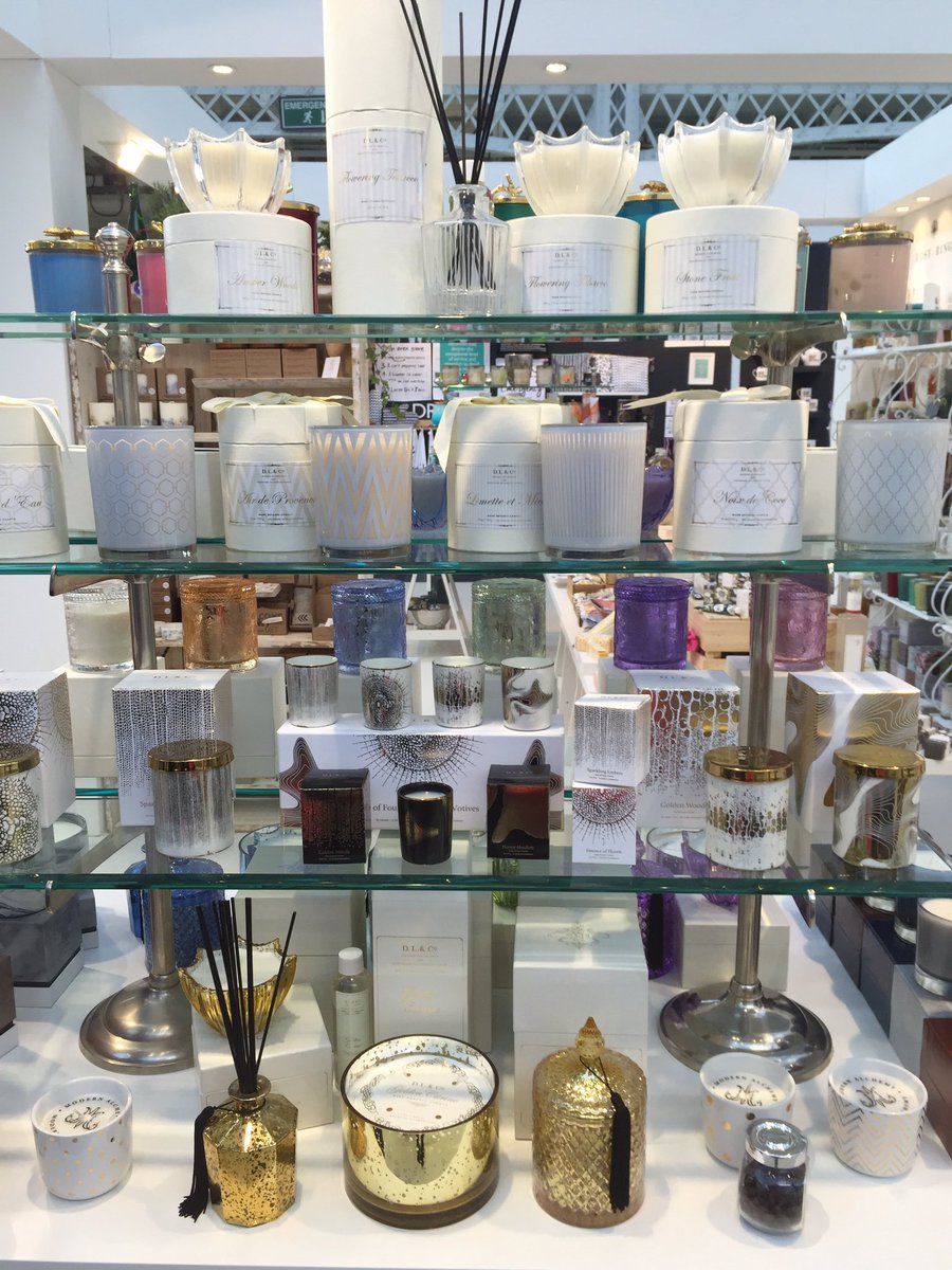 OasisShowhomes's tweet image. Go big or go home! Statement toiletries for all bathrooms @trsandco   @Pulse_London_ ow.ly/4DXL300emgI