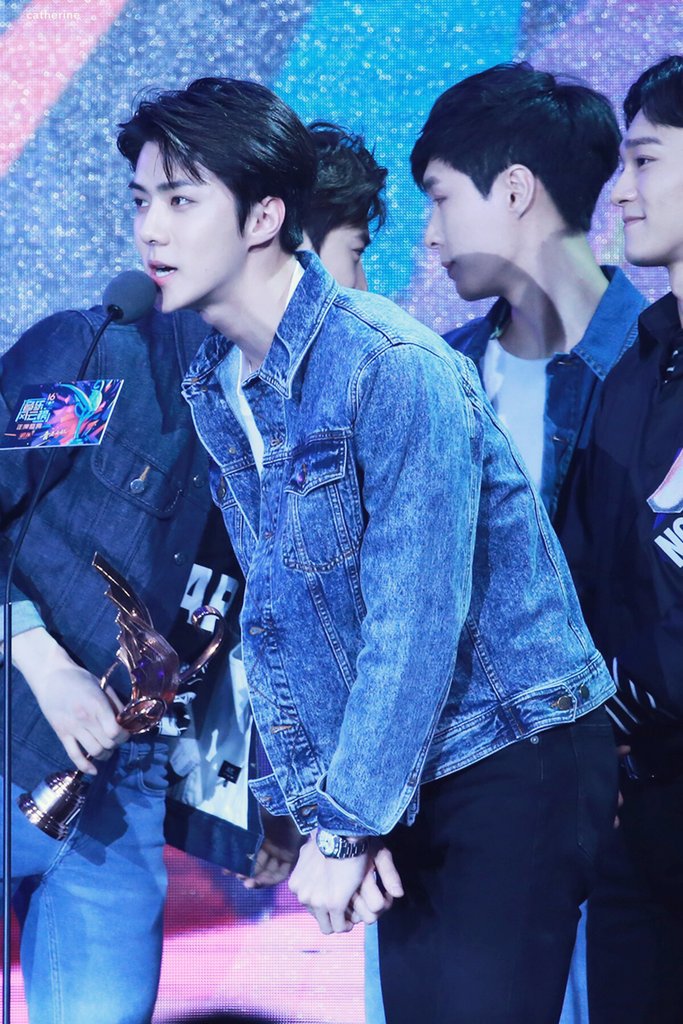 BUBBLETEAHOLIC's tweet photo. [HQ] 160409 #SEHUN cr: Catherine
https://t.co/igAmYPPtIW
https://t.co/0AycylWkjq https://t.co/169z7zSAwG