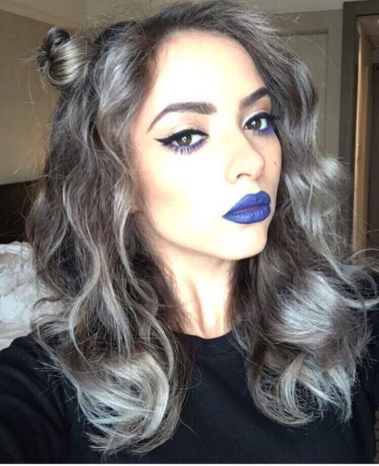 LittleMixCrews's tweet photo. JESY DONT FAIL ME NOW (she got an ear infection this time too? 🌚) #LittleMixInJapan https://t.co/TNY8EquKfr
