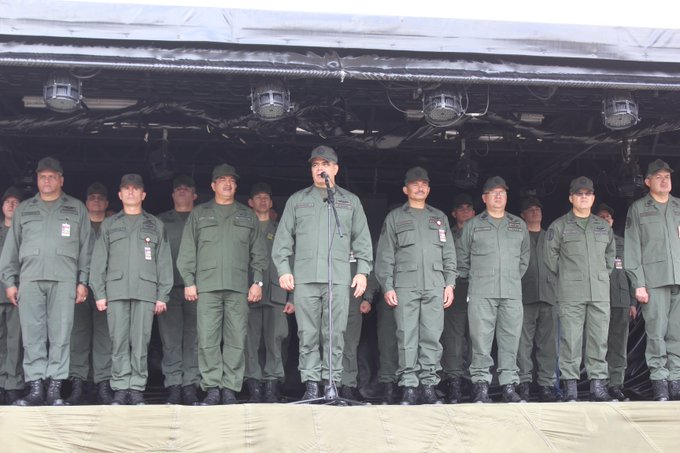 View image on Twitter