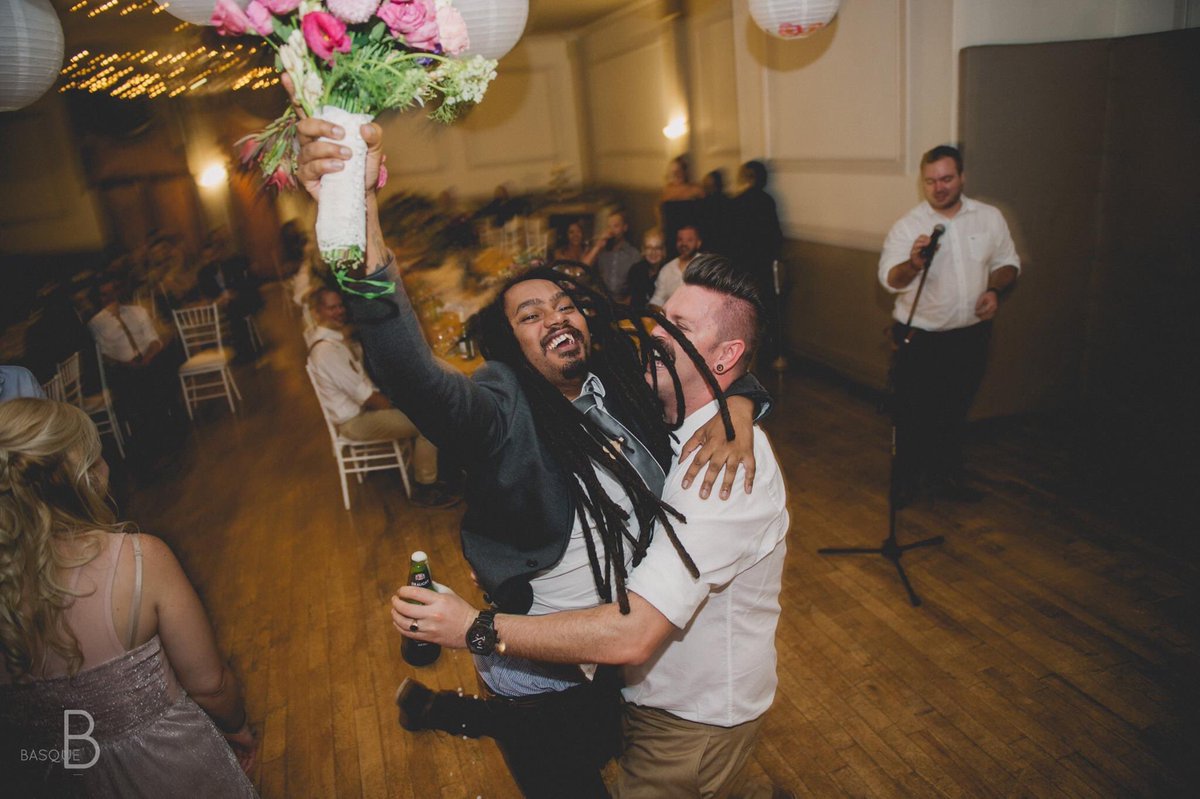 Heinrich vd Worm tweet media