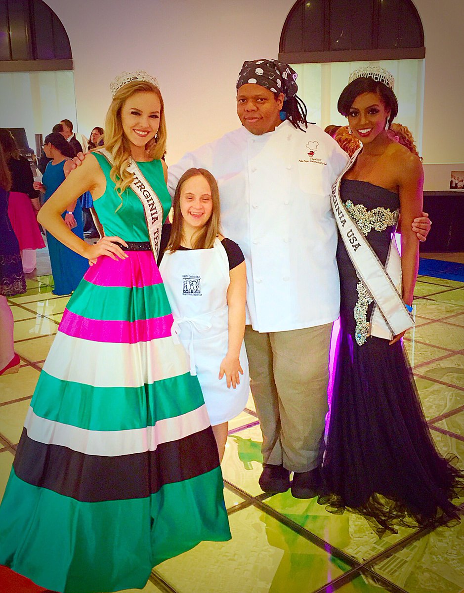SugaChef's tweet photo. More pics from #bbprom2016 ! Thanks Madison, @RealMissVAUSA , @RealMissVATeen for being such dolls! https://t.co/98V0OFQHBI