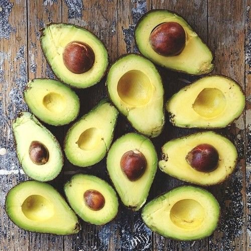 AcneSkinSite's tweet photo. Avocado is great for the skin, full of omega fats and skin strengthening and building nutrients. https://t.co/UwE0xIwU4u
