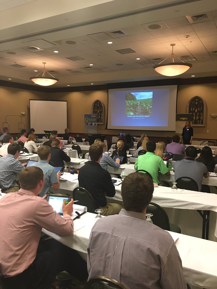 HelenaIntern's tweet photo. #HelenaIntern16 Technology Training being kicked off in Ankeny, Iowa today #AGRIIntelligence https://t.co/RRX8r3prAA