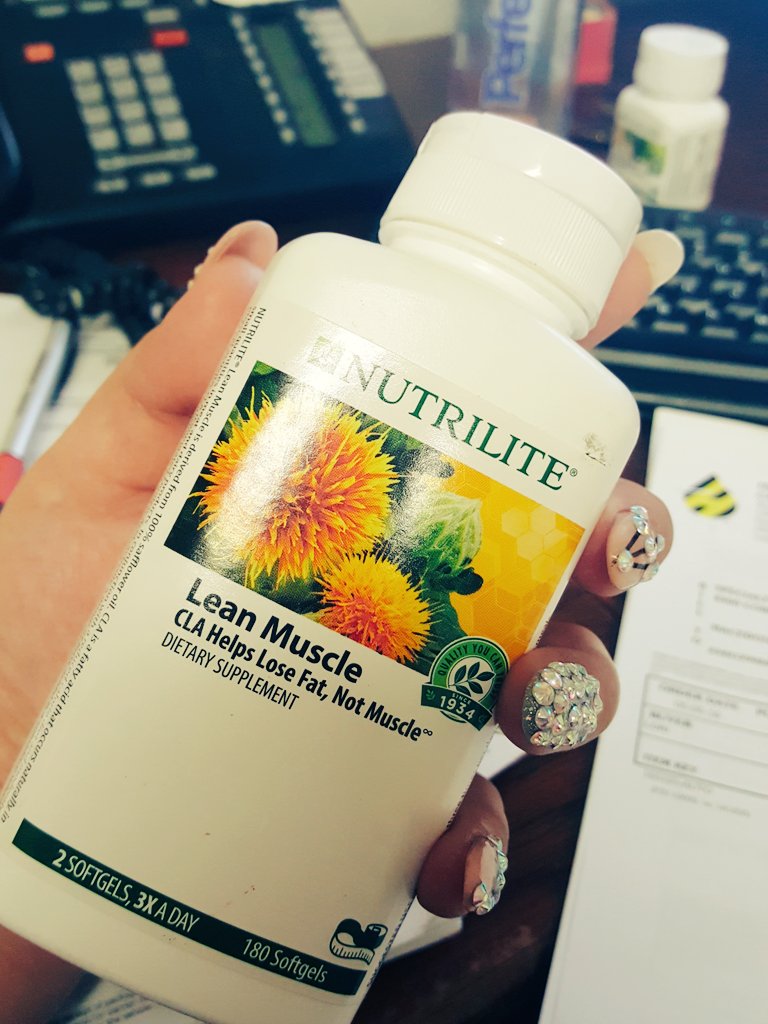 jesethbelle's tweet photo. My secret weapon 🙊 #nutrilite #entrepreneur #fitfam #leanmuscle #cla500 https://t.co/MAac69kxMh