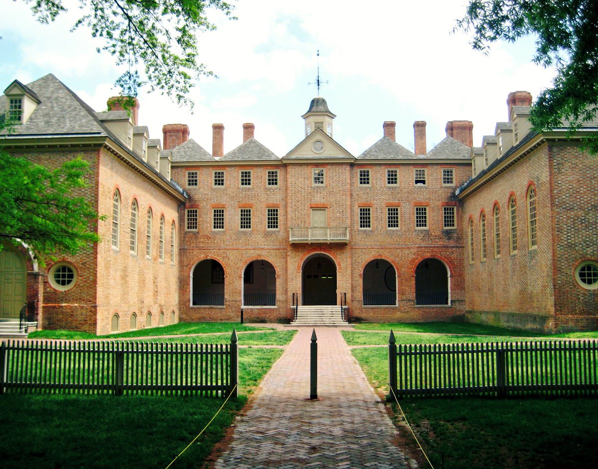 CollegesAmerica's tweet image. College on William &amp;amp; Mary, Williamsburg, Virginia