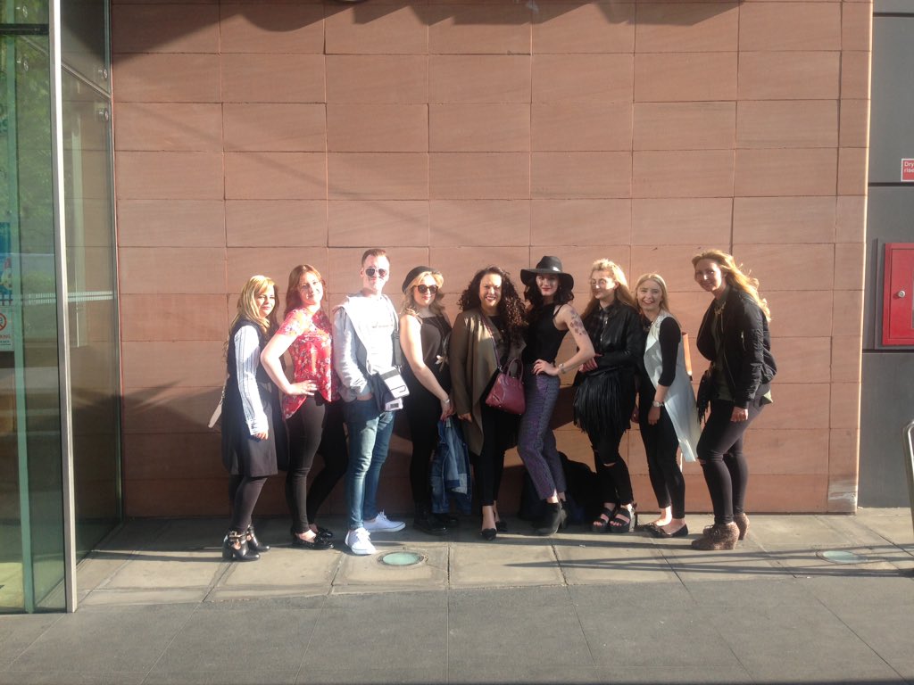 coraallouise's tweet photo. Redken we are ready!!! #redkenevents #redken #redkenhammersmith #kentcrew https://t.co/A9xDQ8Fvp9