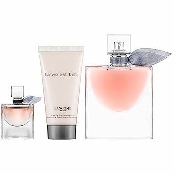 Chapman248's tweet photo. My friend had this perfume and it smelled so good on her that I went to purchase it. I am... https://t.co/lBWMa0YgFu https://t.co/faktTpG4Vk