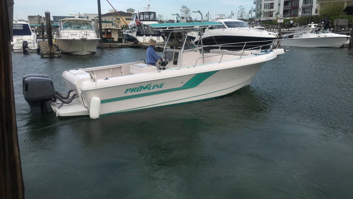revitydetailing's tweet photo. 27 Ft. Boat detail this past weekend! Interior and exterior buff. Back to new ready for boat season #boat #detail https://t.co/YqW1CN1W1p